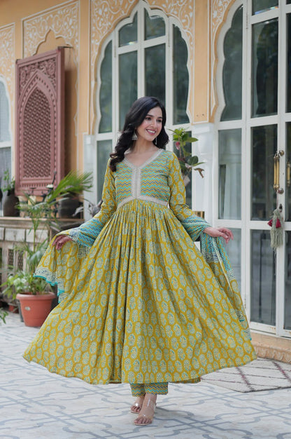 Pure Cotton Kurti Pant Dupatta Set | Coffee & Green | Ethnic Luxe