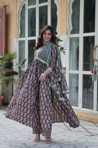 Pure Cotton Kurti Pant Dupatta Set | Coffee & Green | Ethnic Luxe