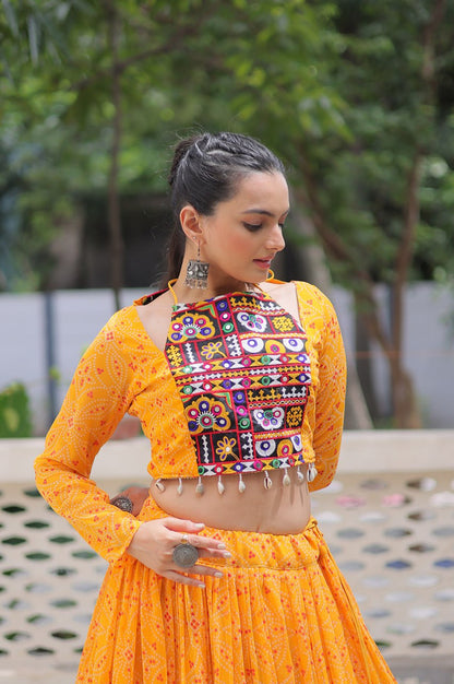 Bandhej Print Navratri Lehenga Choli with Gamthi Embroidery & Gotta Patti Lace – 12 Meter Flair (Fully Stitched)