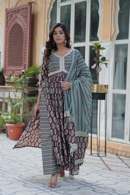 Pure Cotton Kurti Pant Dupatta Set | Coffee & Green | Ethnic Luxe