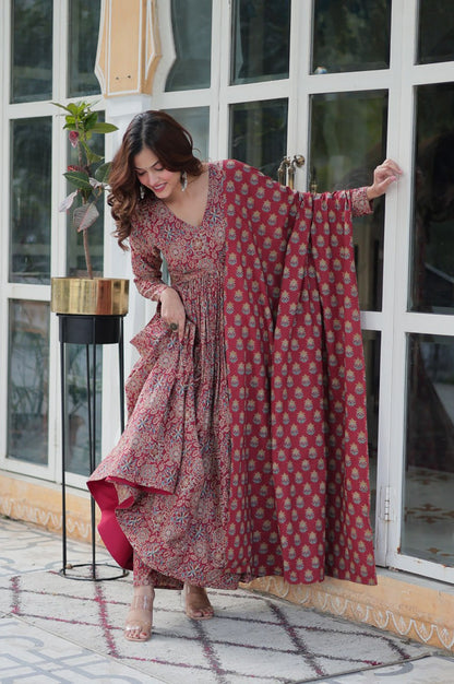 Elegant Red Pure Cotton Kurti Pant Dupatta Set 👜